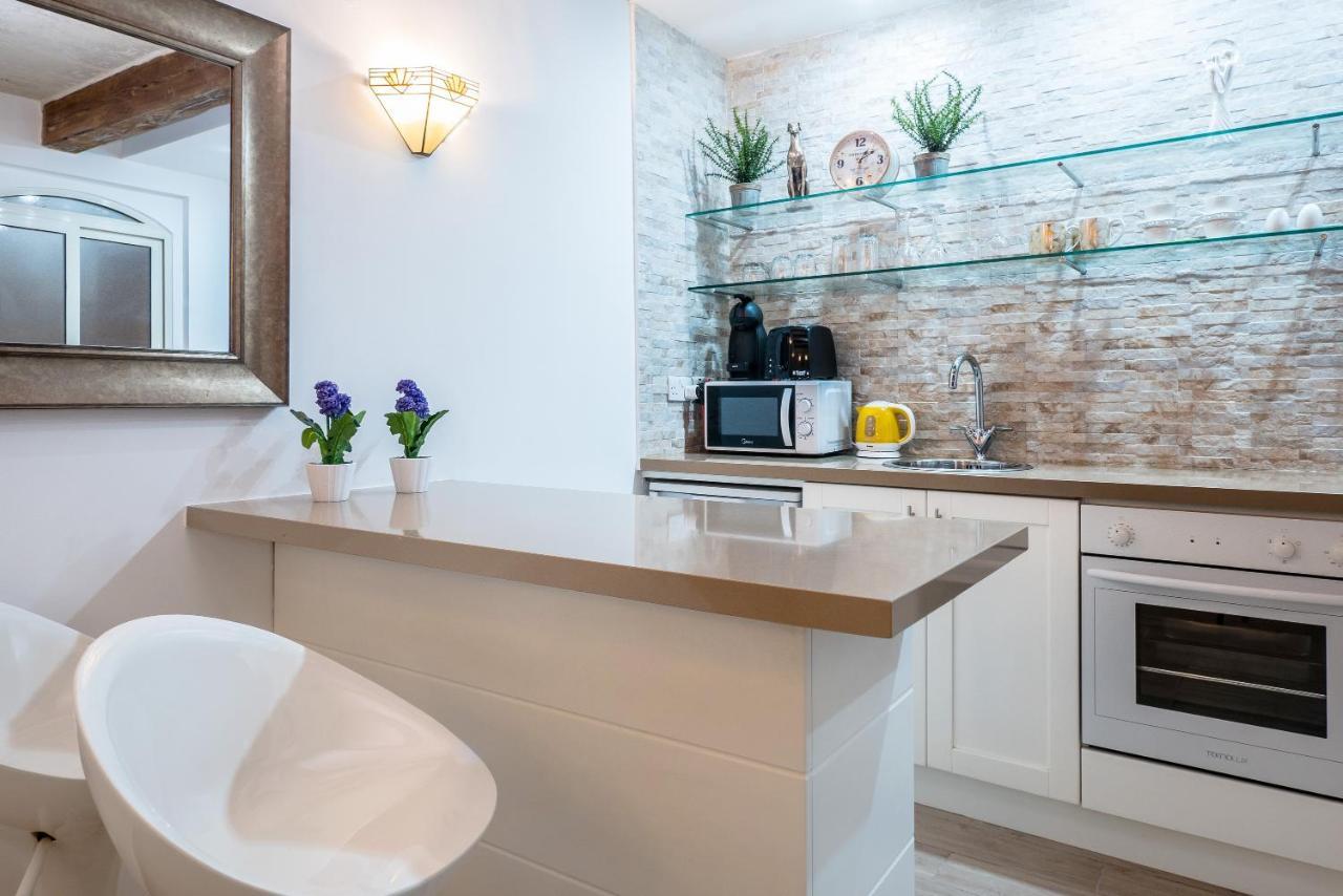 Valletta Main Street Apartment Deluxe Ngoại thất bức ảnh