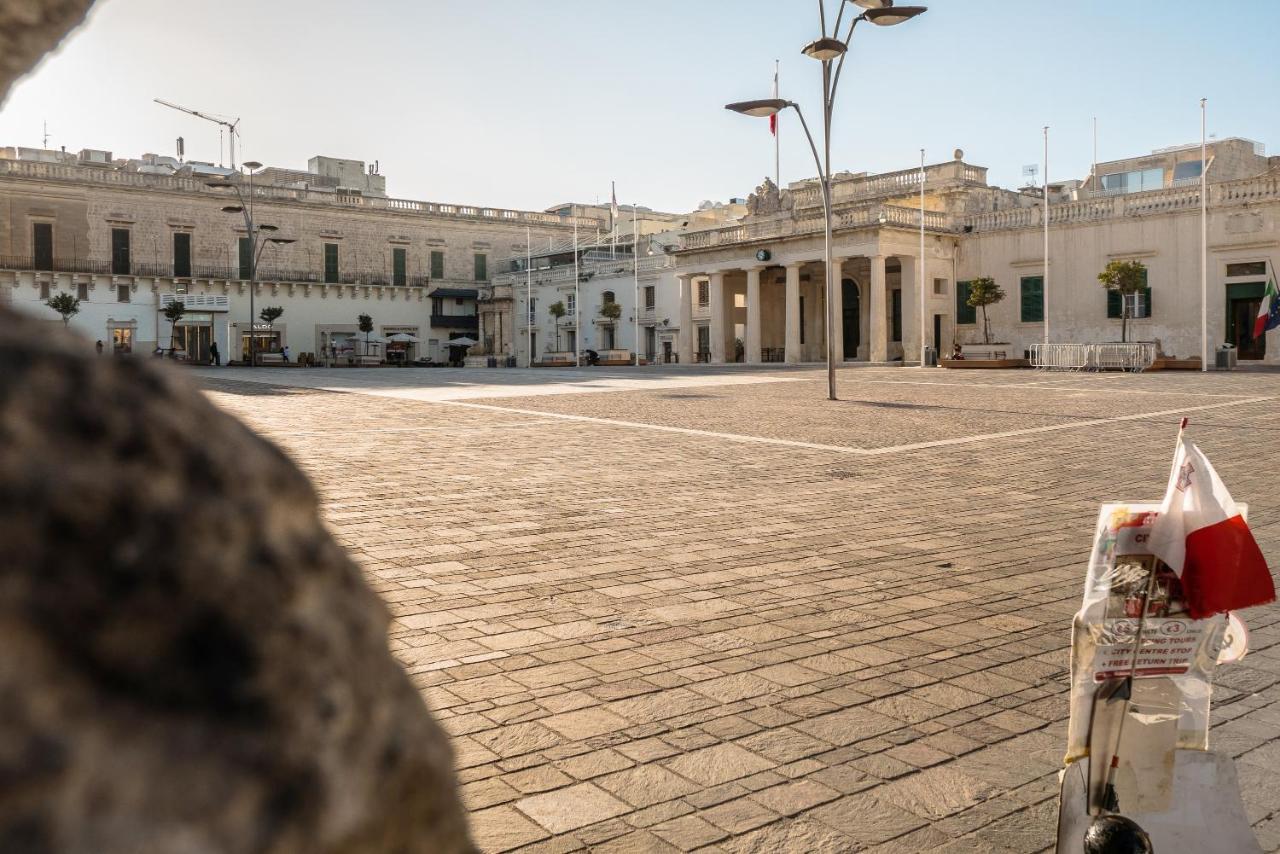 Valletta Main Street Apartment Deluxe Ngoại thất bức ảnh